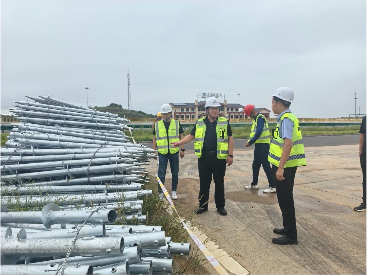 搶抓施工黃金期，筑牢防線保安全——省冀交能源公司開展在建光伏項目施工督導(dǎo)檢查